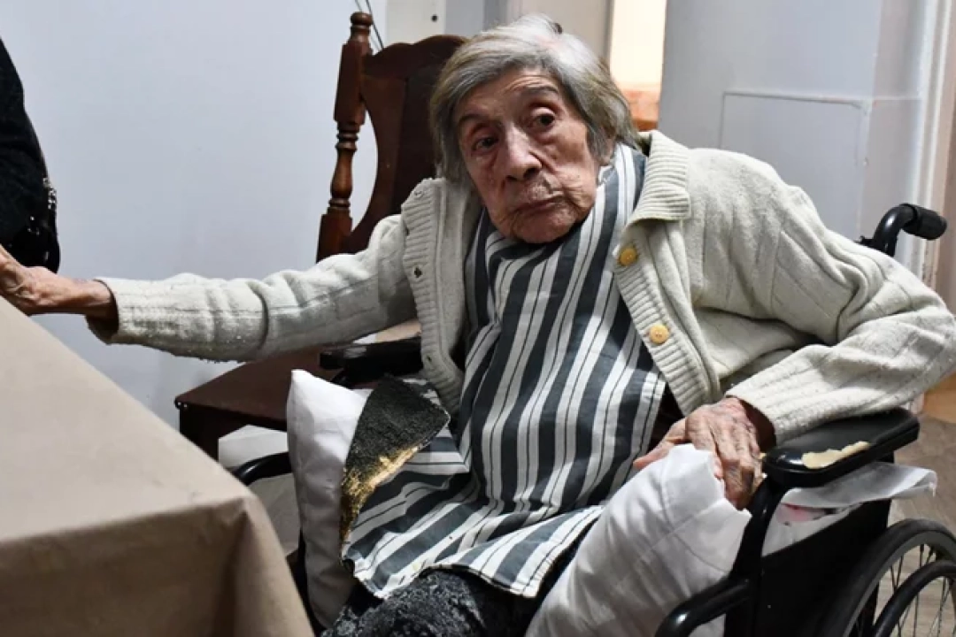 Un festejo inolvidable. La mujer nació el 31 de marzo del año 1922. Fotos: Inés Cobarrubia. 